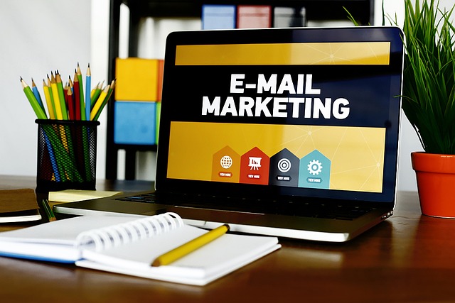 4 Tricks To Building & Growing Your Email Marketing List